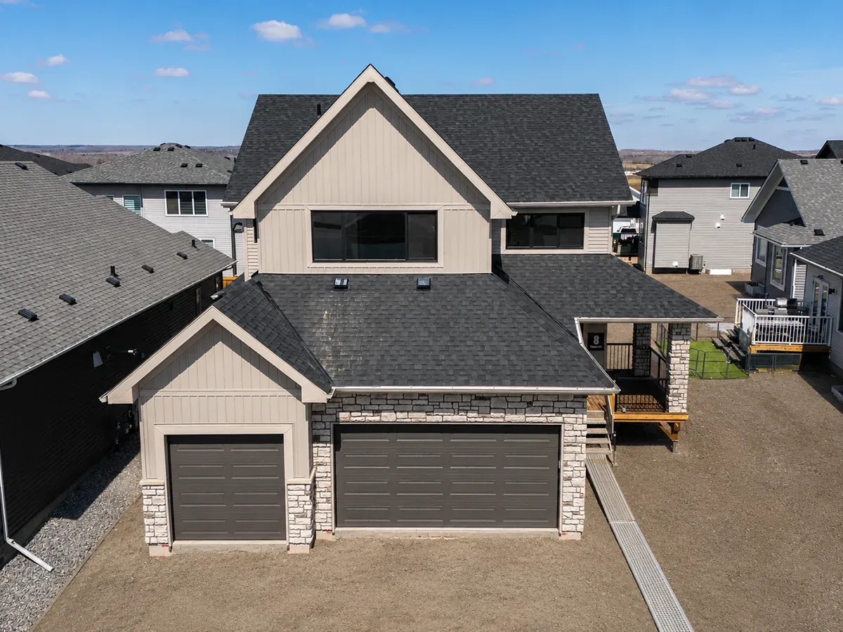 8 Darby Crescent |Benjamin